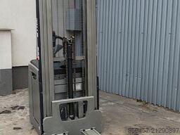 Still EXV 14 LION 5.3m/ 2022y/ 2750mh