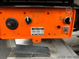 MERCEDES-BENZ Antos 1832 Tiefkühlkoffer mit Ladebordwand