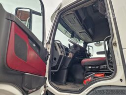Volvo FM 420 Globetrotter 6x2 - Box with sidedoors - ...