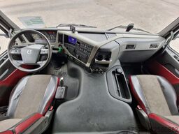 Volvo FM 420 Globetrotter 6x2 - Box with sidedoors - ...