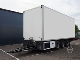 Groenewegen 3 AXLE FRIGO TRAILER