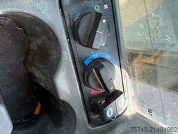 CATERPILLAR D6K LGP * 6 WEGESCHILD * KLIMA * SCHECKHEFT CAT