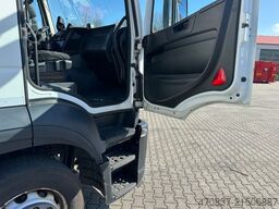 IVECO Stralis AD 190 330 / Carrier MT 1250 / 3 x Lager