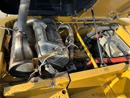 CATERPILLAR 325 FL CR / Gummipads