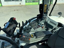 CLAAS Arion 650 / Mahausrüstung