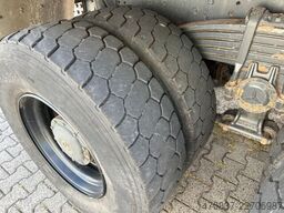 MERCEDES-BENZ Actros 4151 V8 8x4 / Bordmatik / Retarder