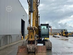 CAT 320