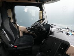 Mercedes-Benz ACTROS 1945 GIGASPACE 747.600KM