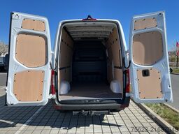 Mercedes-Benz Sprinter 319 CDI Kasten  LED Klima Sitzh.