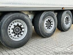 Schmitz Cargobull Tiefkühler Standard Doppelstock Trennwand