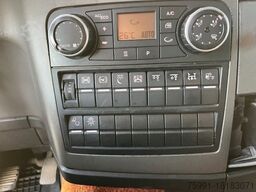 MAN TGS 26.400 Baustoff LKW mit Ladekran Atlas 210.2