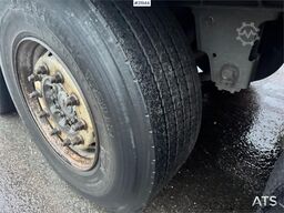 Schmitz Cabinet semi w/ Lifting element.