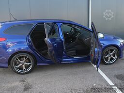 Ford FOCUS WAGON 1.5TDCI ST-Line