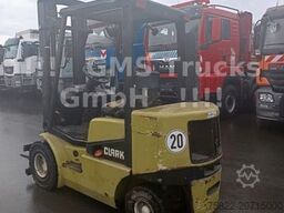 CLARK Diesel / 2,5 Tonnen / CDP-25-H