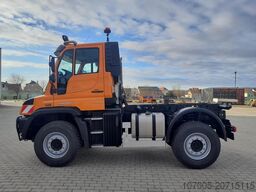 Mercedes-Benz Unimog U 430 mit Jotha Absetzer CombiCon 5018 U