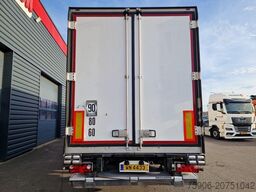 Schmitz Cargobull FRIGORIFIQUE + HAYON