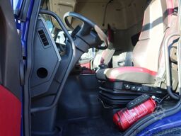 Volvo FM 420 6x2 Bak + Dhollandia klep 1500 kg + Aanh...