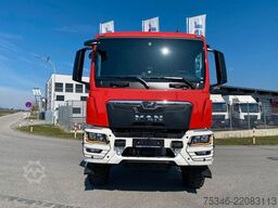 MAN TGM 18.250 4x4 BB/Fahrgestell/3-Sitze/Neu