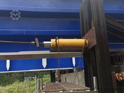 Enerpac Complete bridge pushing equipment