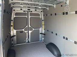 MAN TGE 3.180 L3H3 Kasten 4x4 ACC LED NAVI