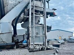 MERCEDES-BENZ AROCS 13.240 * Betonpumpe + FUNK * 8x4 * TOP