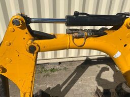JCB 8008 CTS, 2021 BJ, 972 BH, 3 x Löffel