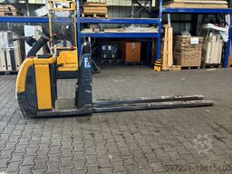 Jungheinrich ECE 225 (2400 mm) M.W.