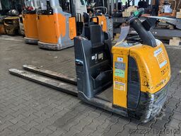 Jungheinrich ECE 225 (2400 mm) M.W.