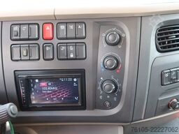DAF LF 210 LF210 FA Bakwagen + DHollandia 1500 kg