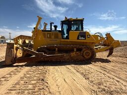 Komatsu D155A-6R (4 pieces available in Abu Dhabi)