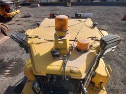 Komatsu D155A-6R (4 pieces available in Abu Dhabi)
