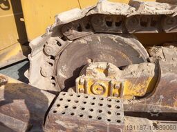 Komatsu D155A-6R (4pieces available in Abu Dhabi)