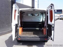 Renault Trafic 2.0 dCi 110PK EURO 6 - Airco - Navi - Cr...
