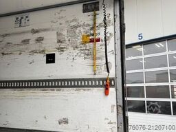 MERCEDES-BENZ Axor 1826 L Frischdienst Koffer LBW 2 t