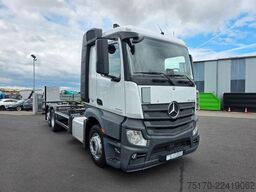 Mercedes-Benz Actros 2542 L 6x2 BDF Retarder ADR