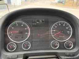 MAN TGA 33.440 /  Scaltgetriebe/  BLATT - BLATT