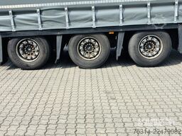 Schmitz Cargobull Curtainsider Mega Getränke