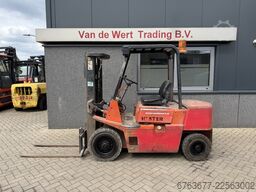 HYSTER H2.50XL triplo425 freelift ISUZU DIESEL heftruck