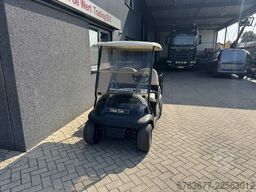 CLUBCAR CLUBCAR PRECEDENT 4 zitter Golfkar Golfcart 2007 Met Lader
