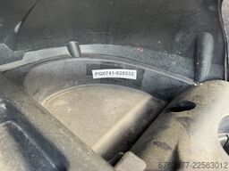 CLUBCAR CLUBCAR PRECEDENT 4 zitter Golfkar Golfcart 2007 Met Lader