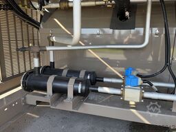 New Industrial Chiller YORK - 520.6 KW | With warranty