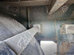 FREUHAUF 3 AXLE CURTAINSIDER | BPW AXLES