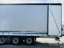 Schmitz Cargobull Curtainsider Mega Getränke
