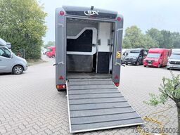  STX 3,5T  2 Pferd   Pferdeanh. Wohn. Dusche, WC