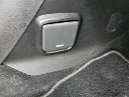 OPEL COMBO-E Cargo 100kW 50-kWh 2-Schiebetüren