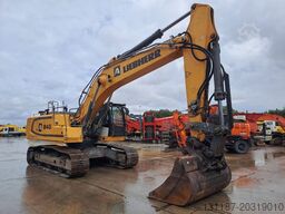 Liebherr R 946