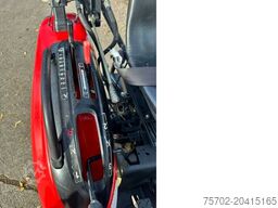 Branson 2900 Traktor