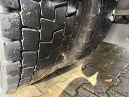 Mercedes-Benz Actros 2535 6X2 HMF 2420 bis 25 Meter