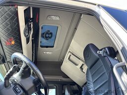 SCANIA 770 S FULL PNEUMATIC