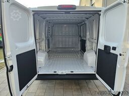 Fiat Ducato 35 140 L2H1 TFT Kamera PDC 2x Airbag
